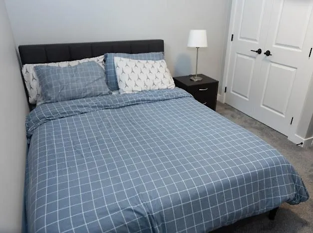 Goodvibes Apartment Calgary Canada
