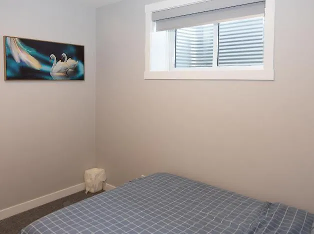 Goodvibes Apartment Calgary Canada