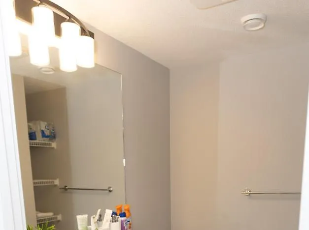 Goodvibes Apartment Calgary